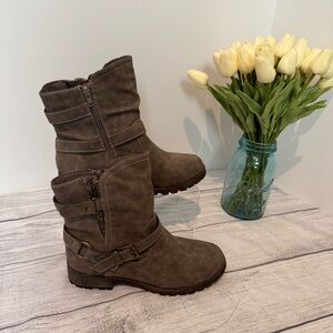 Maurices Women's Light Brown Gray Boots